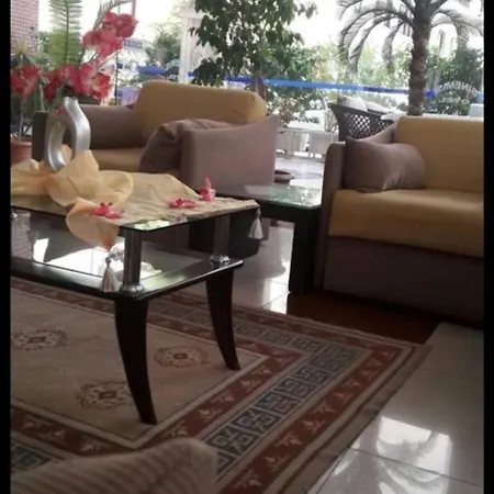 Gunal Apart * Antalya